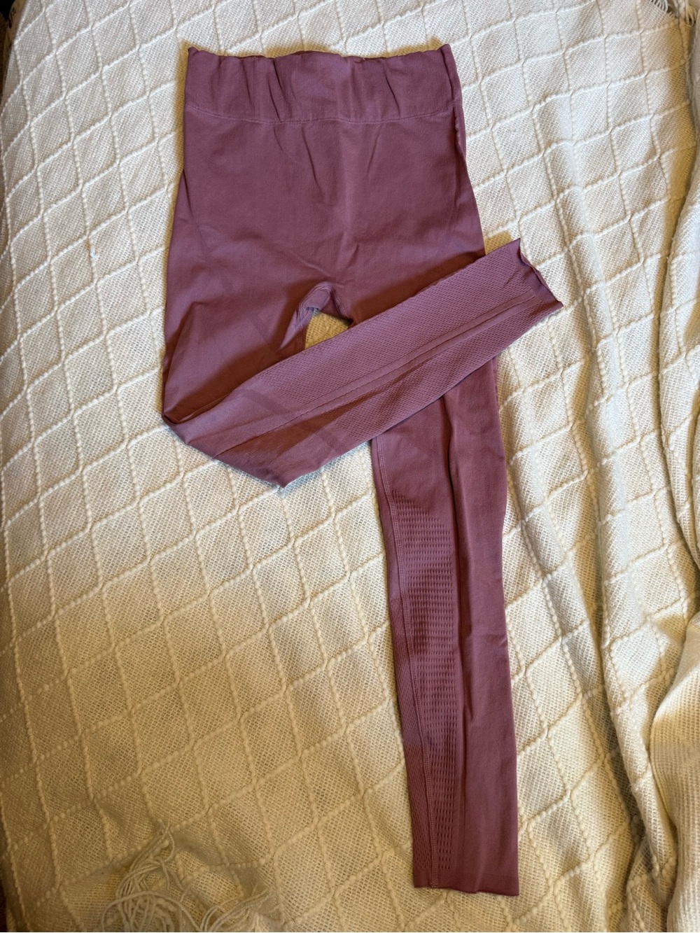 Fabletics Ribbed High-Waist Leggings in Mauve Rose